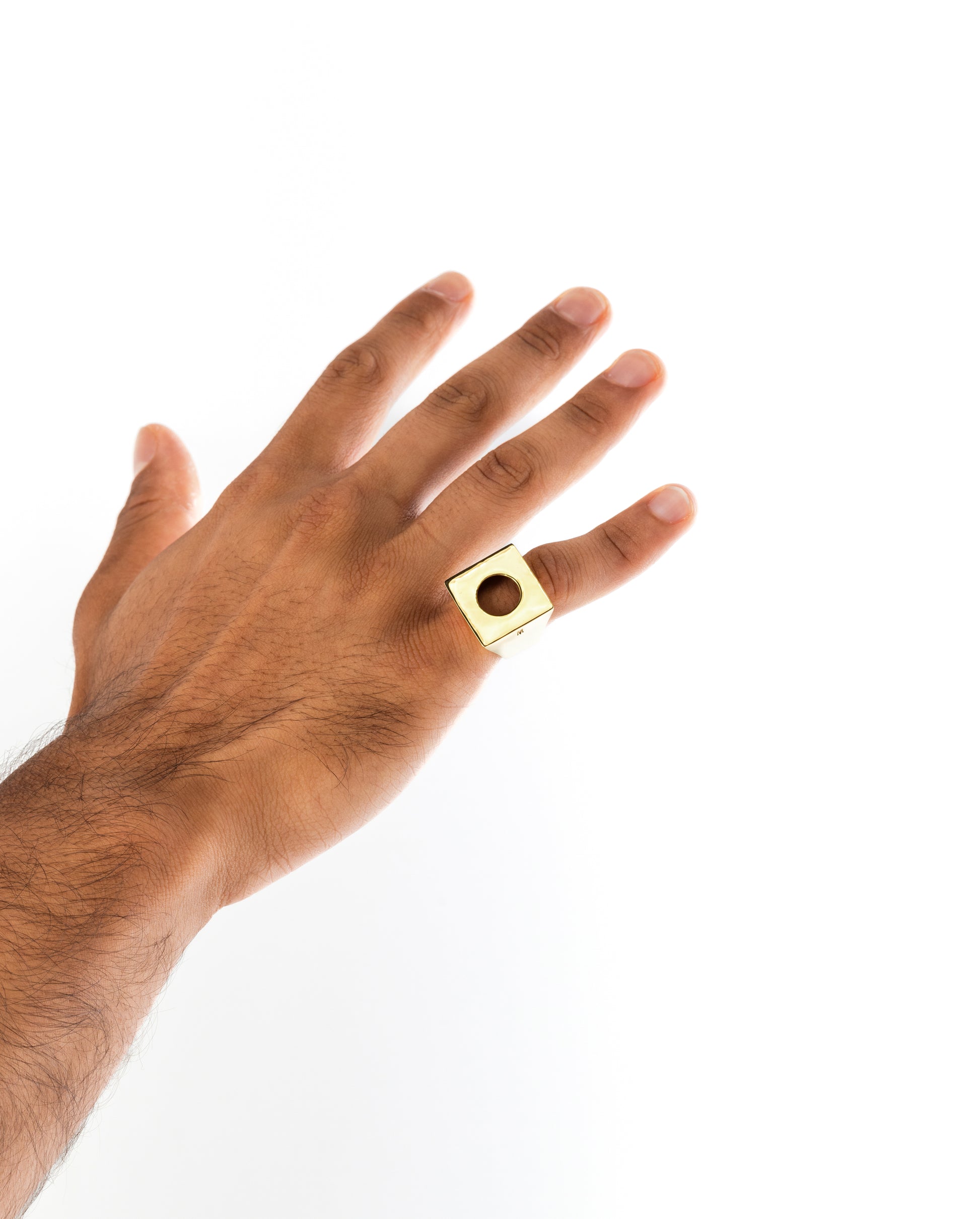 Edge Mega Ring