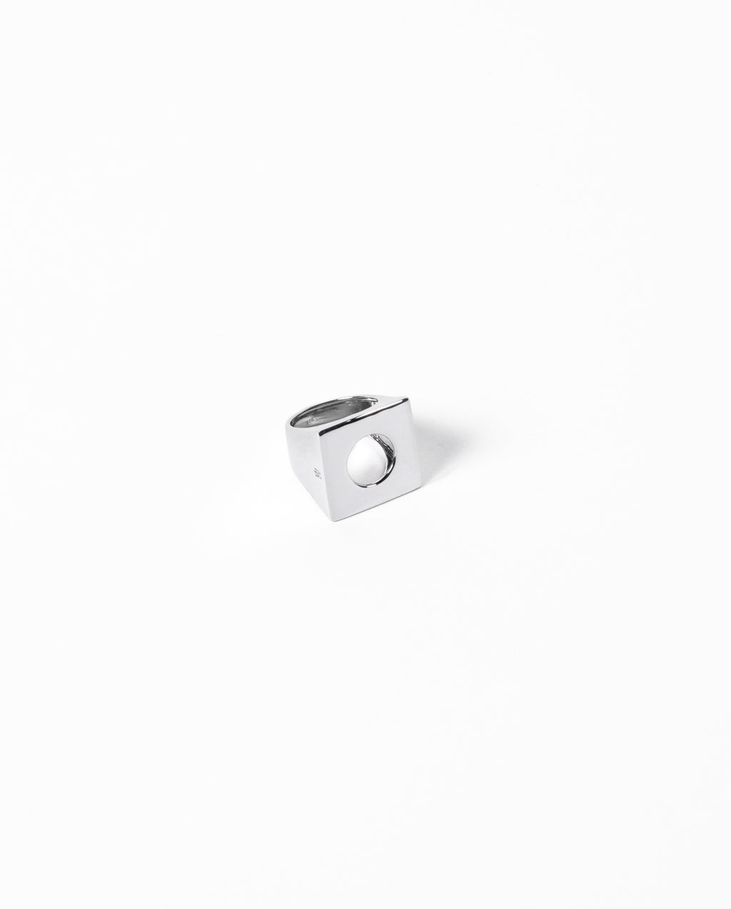 Edge Mega Ring