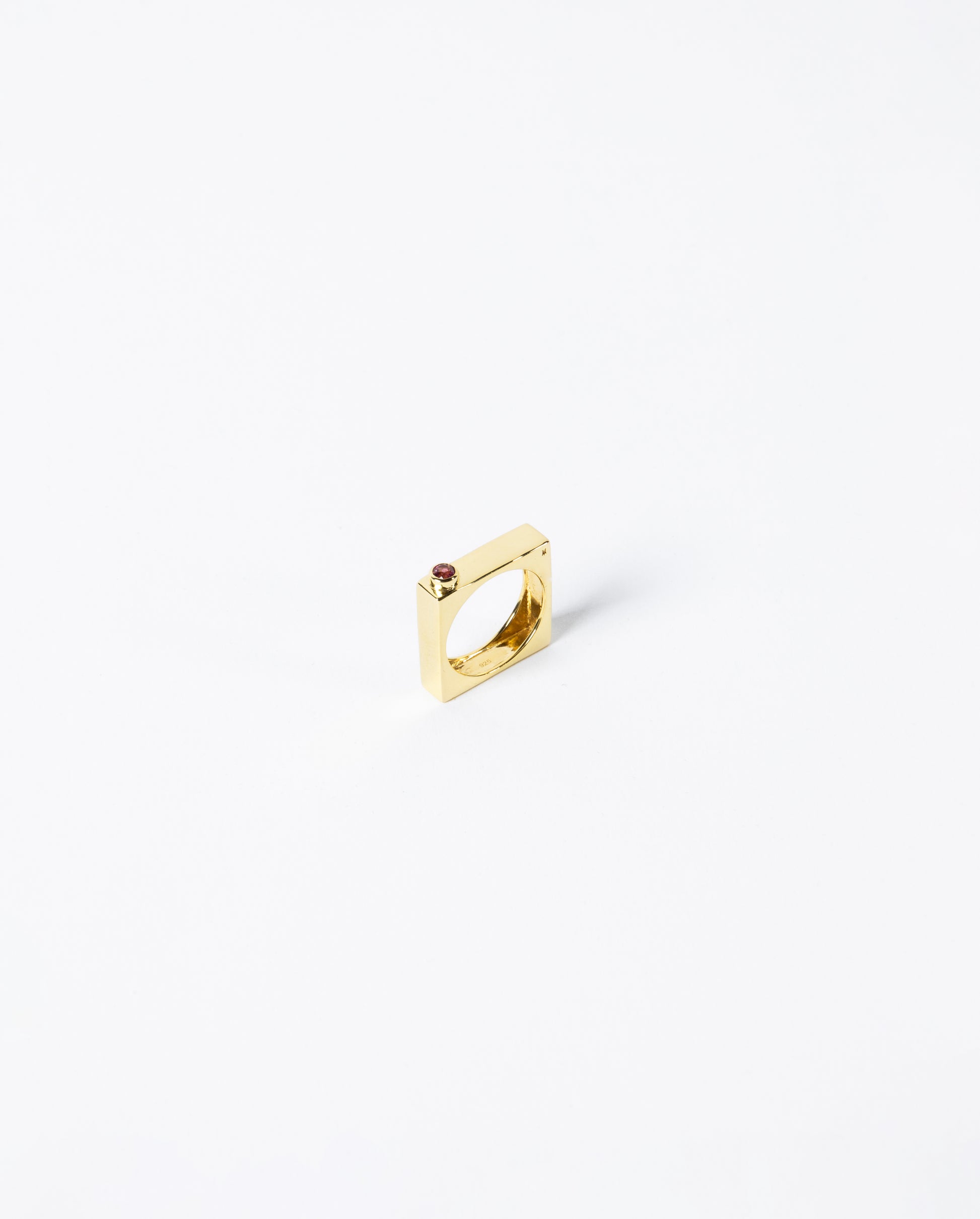 Edge Ring with Gems