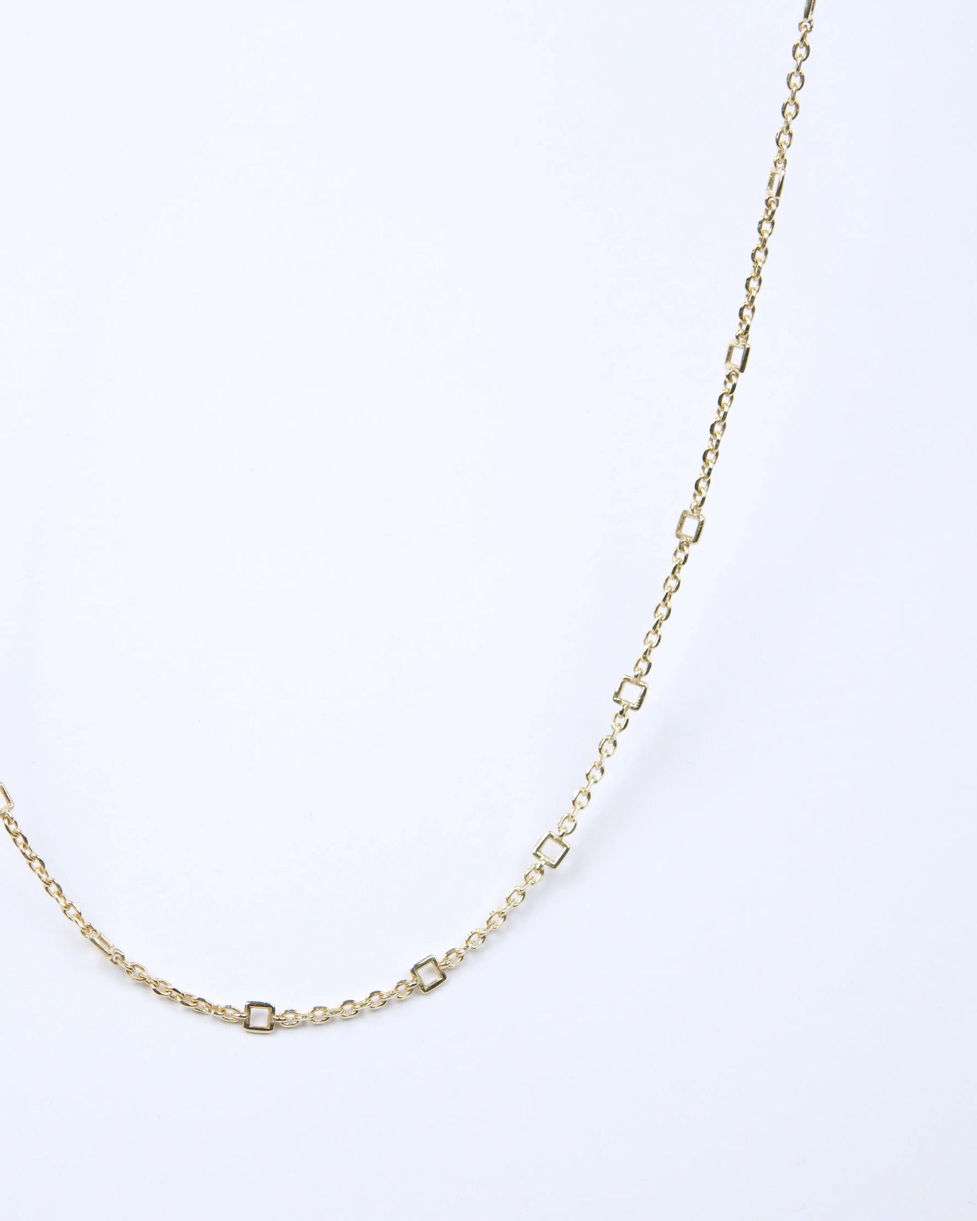 Tiny Linky Chain Square