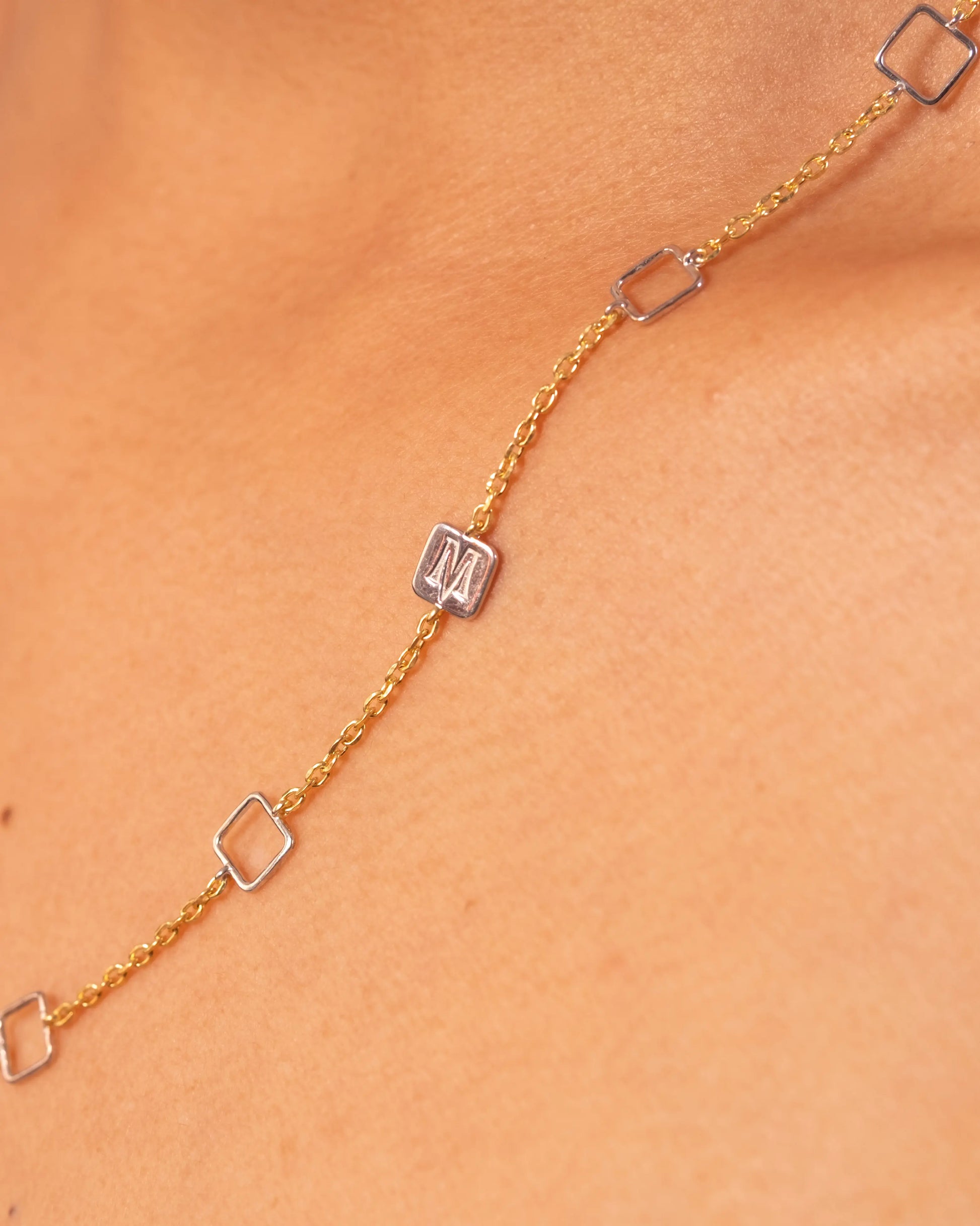 Mega Linky Chain Square