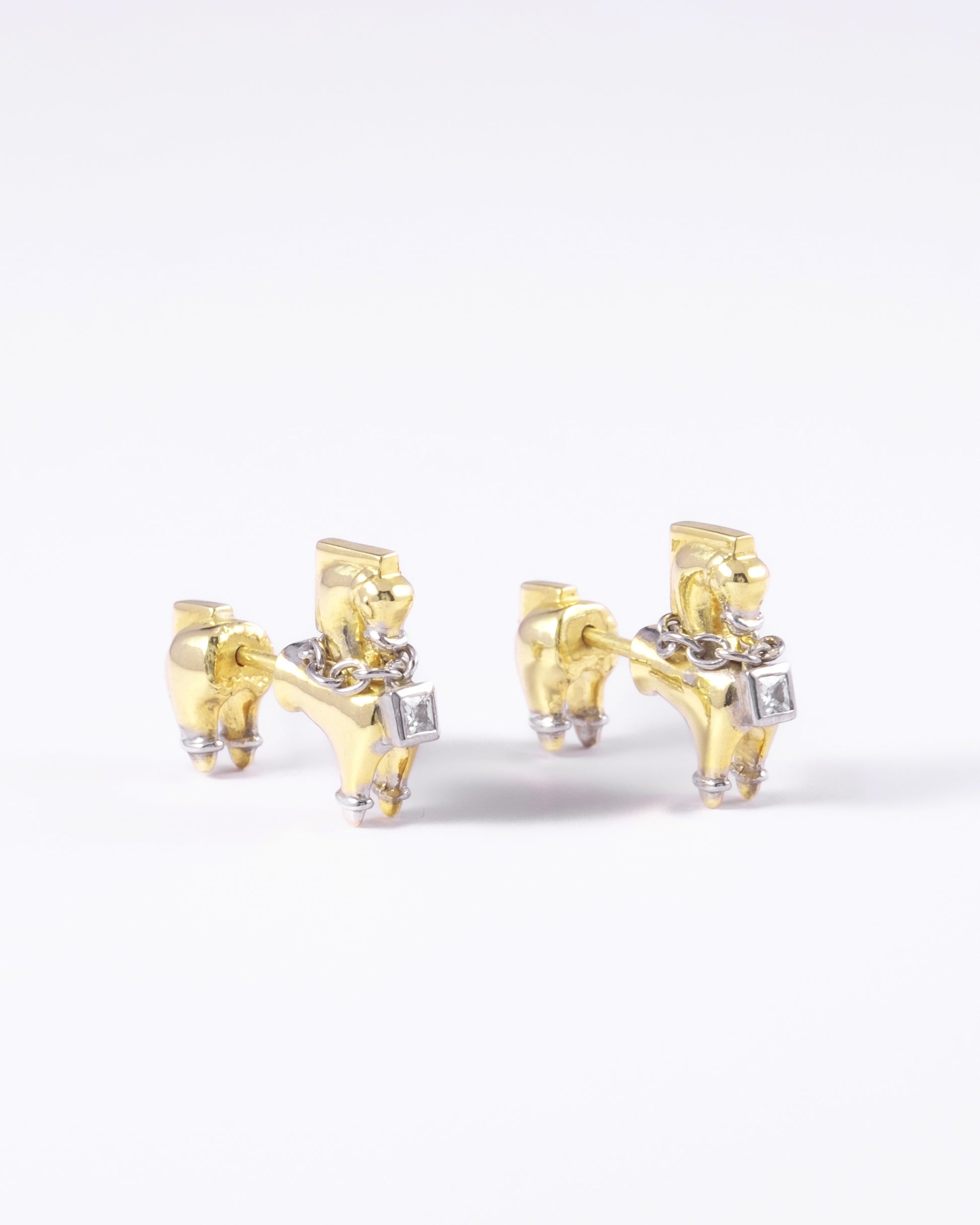 Chaand Horse Ear Studs