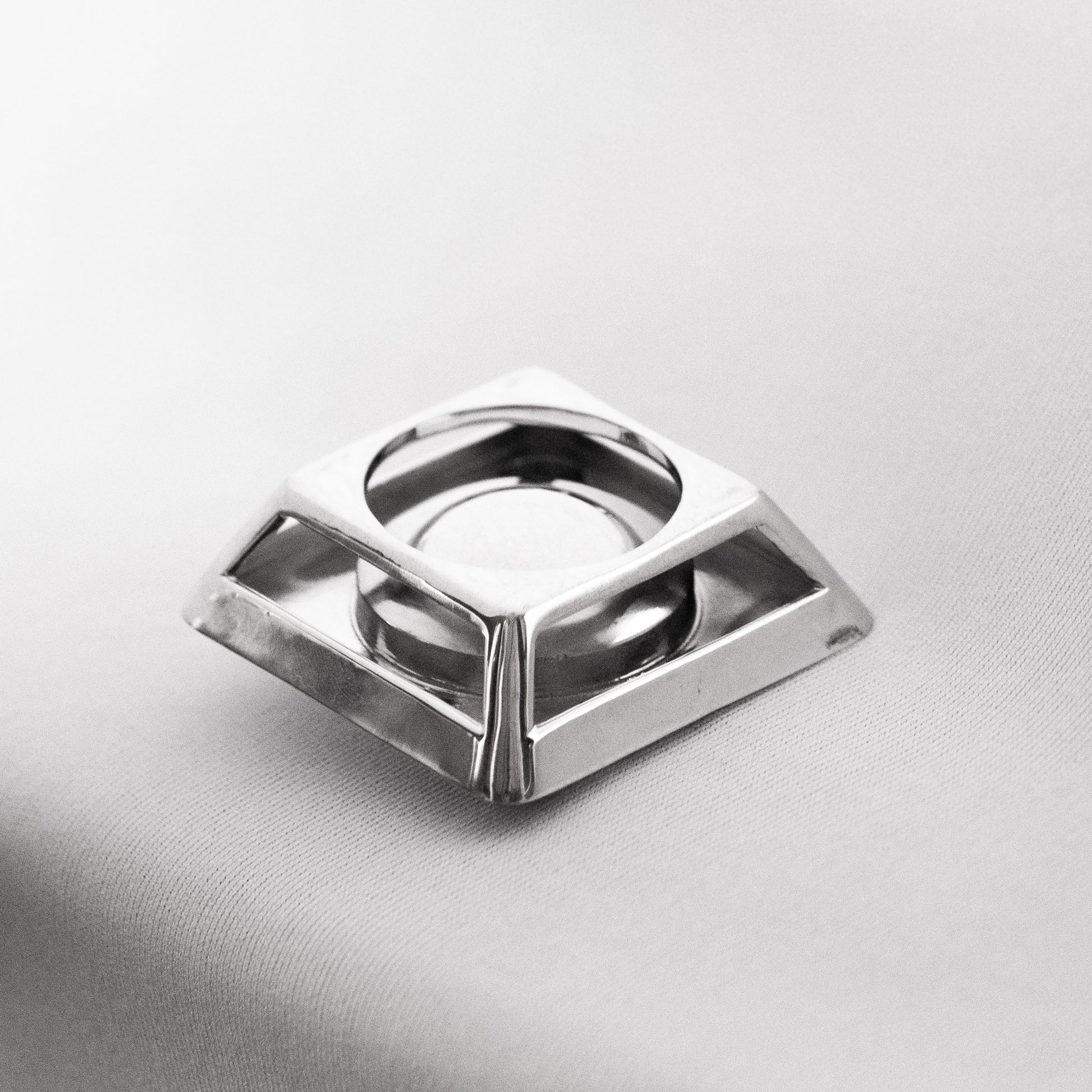 Objet d'art: A Diya