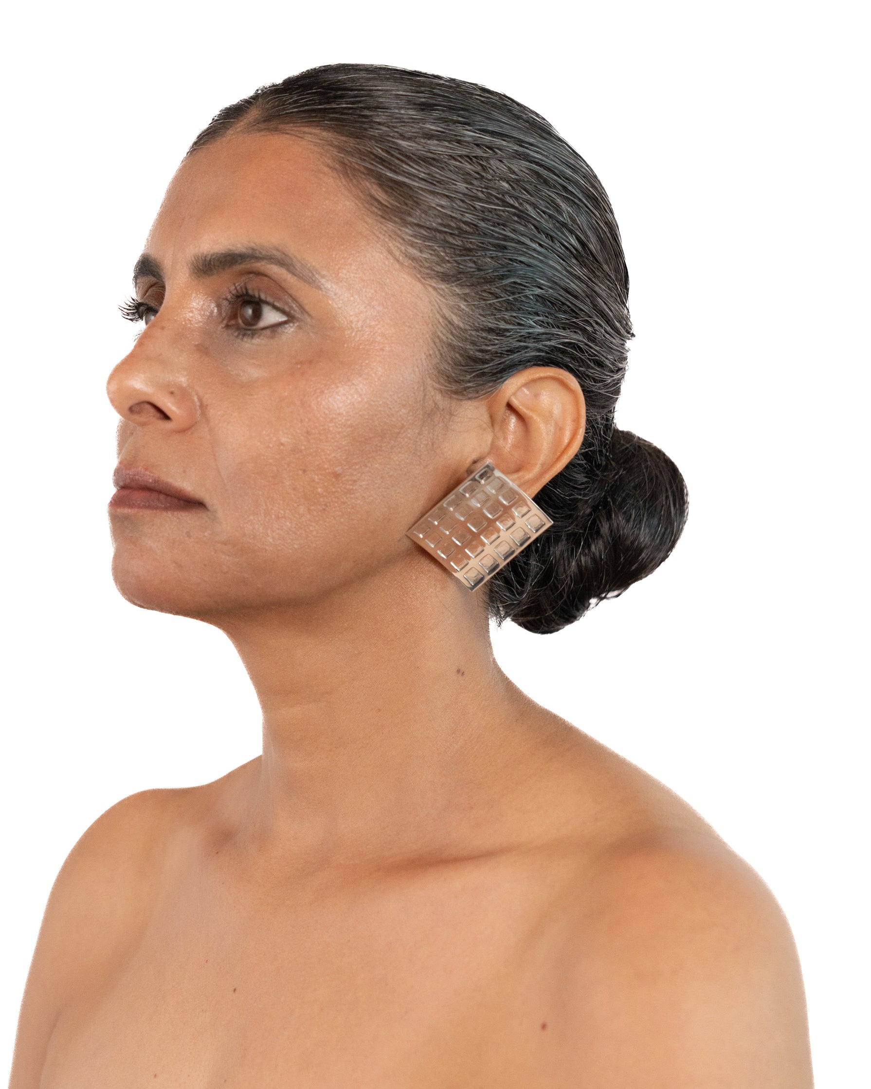 Kitthh Mega Studs