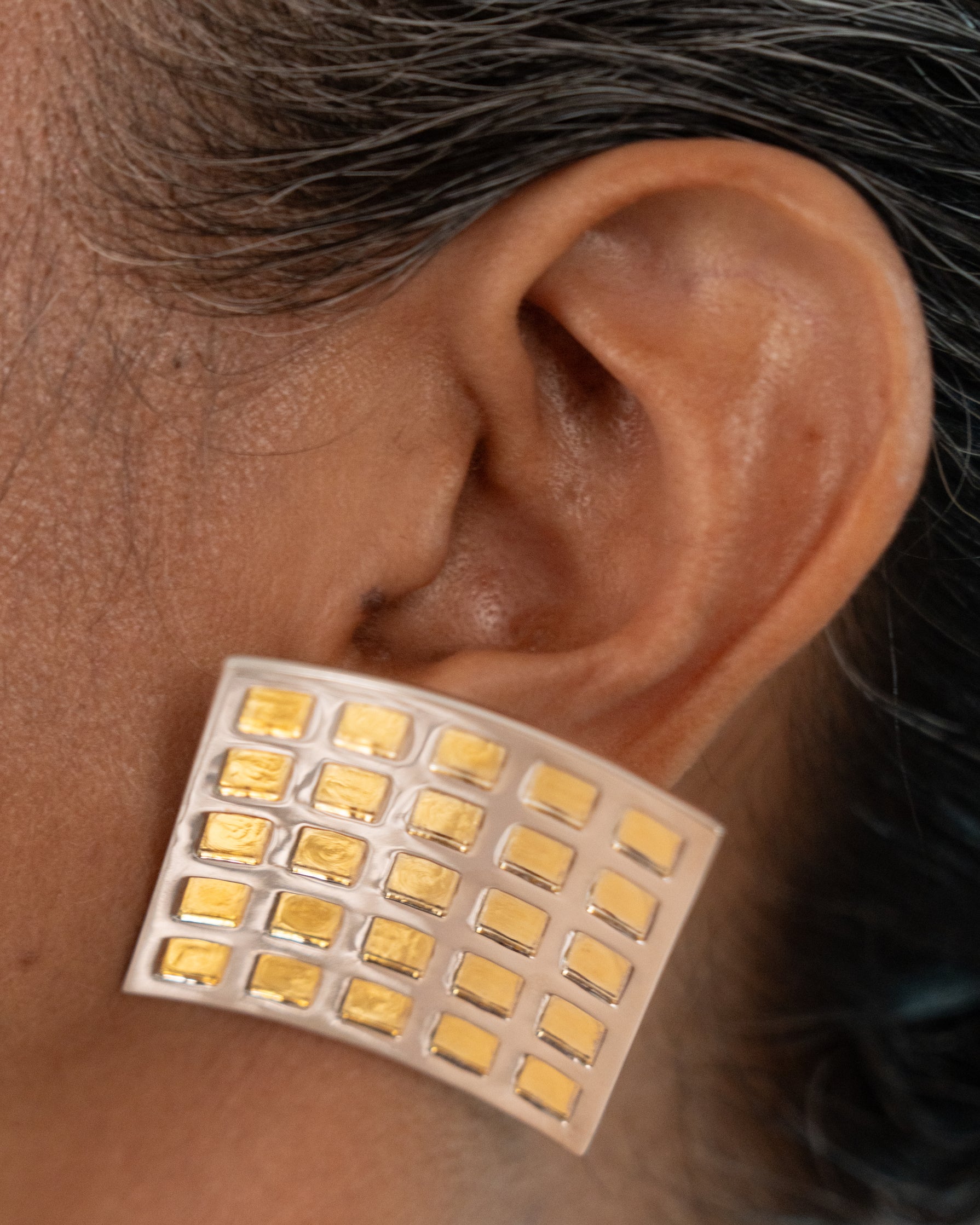 Kitthh Mega Studs