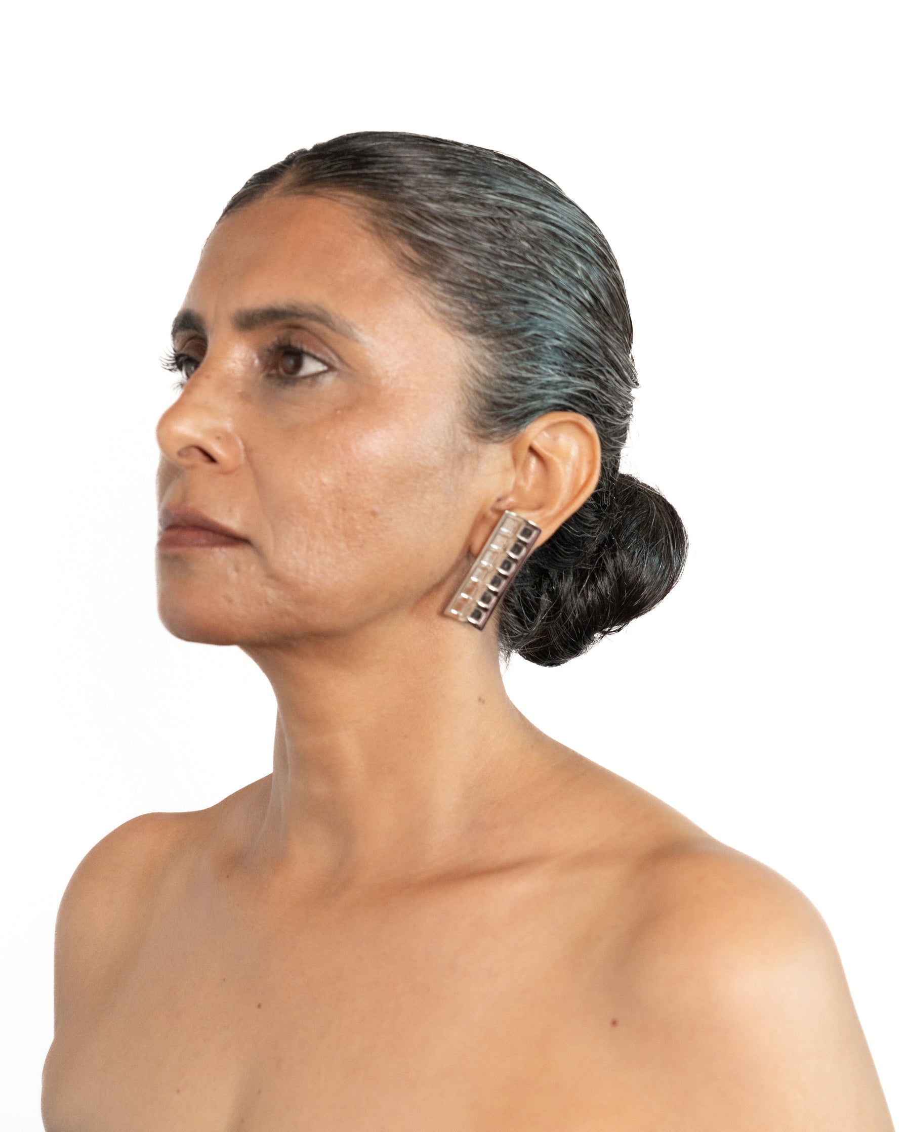 Kitthh Long Studs