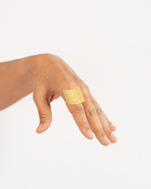Kitthh Wide Ring