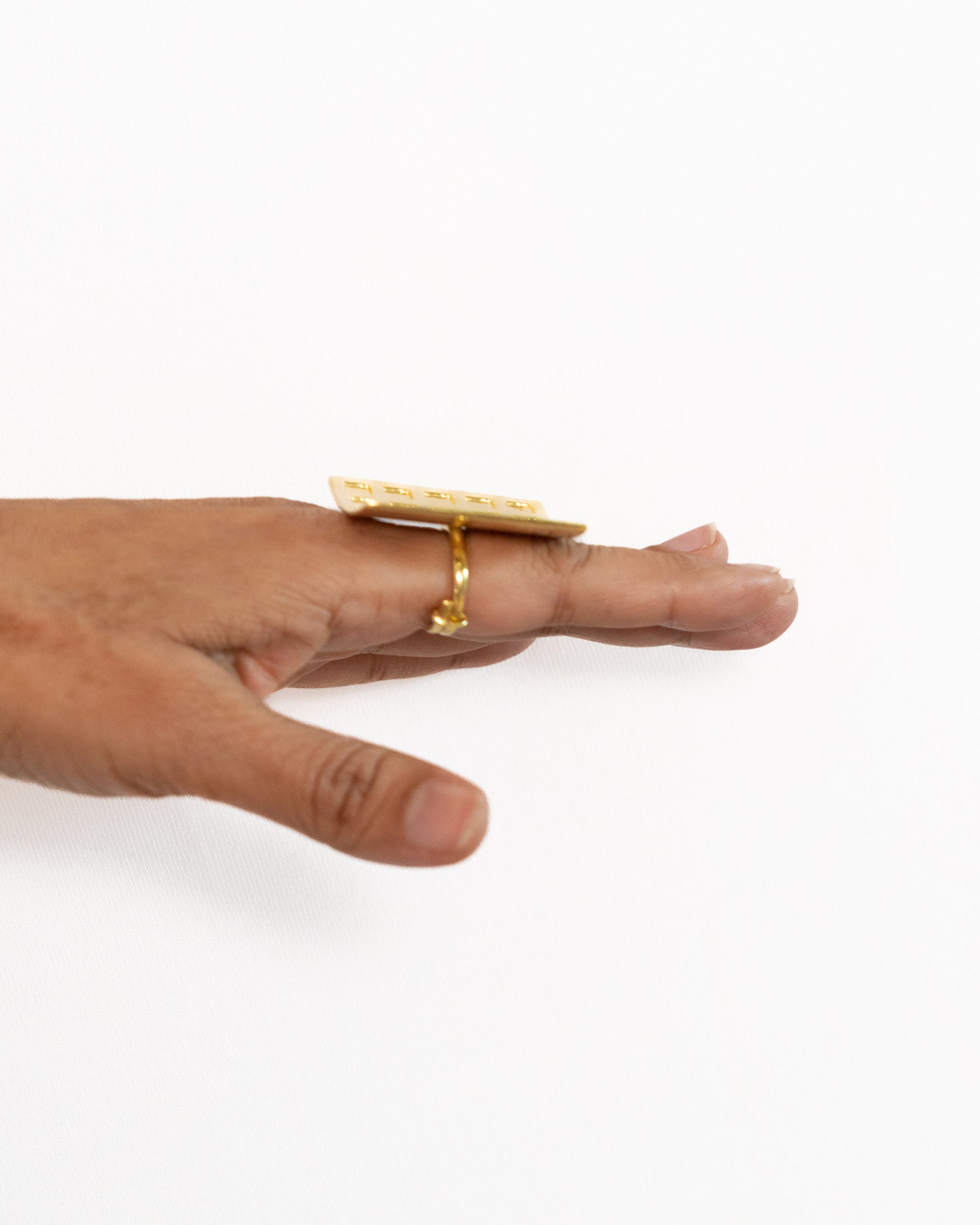 Kitthh Mega Ring