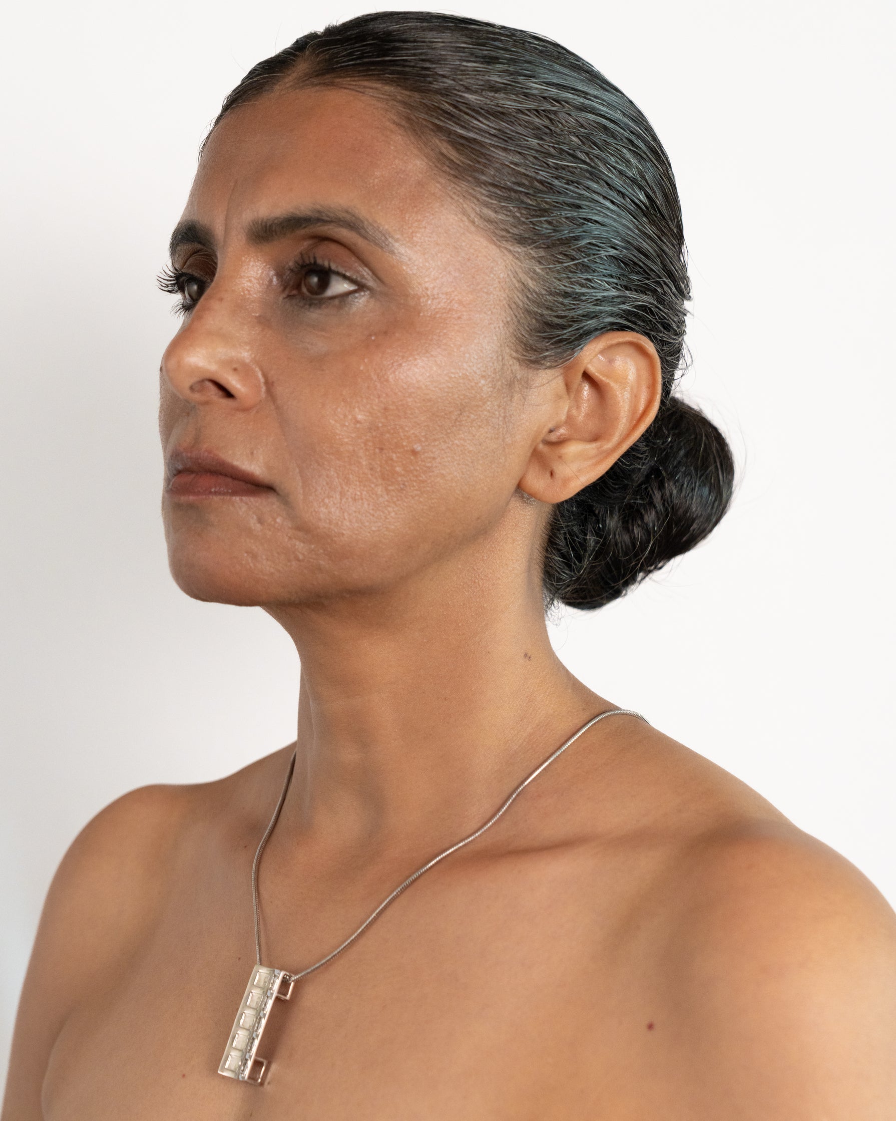 Kitthh Long Pendant