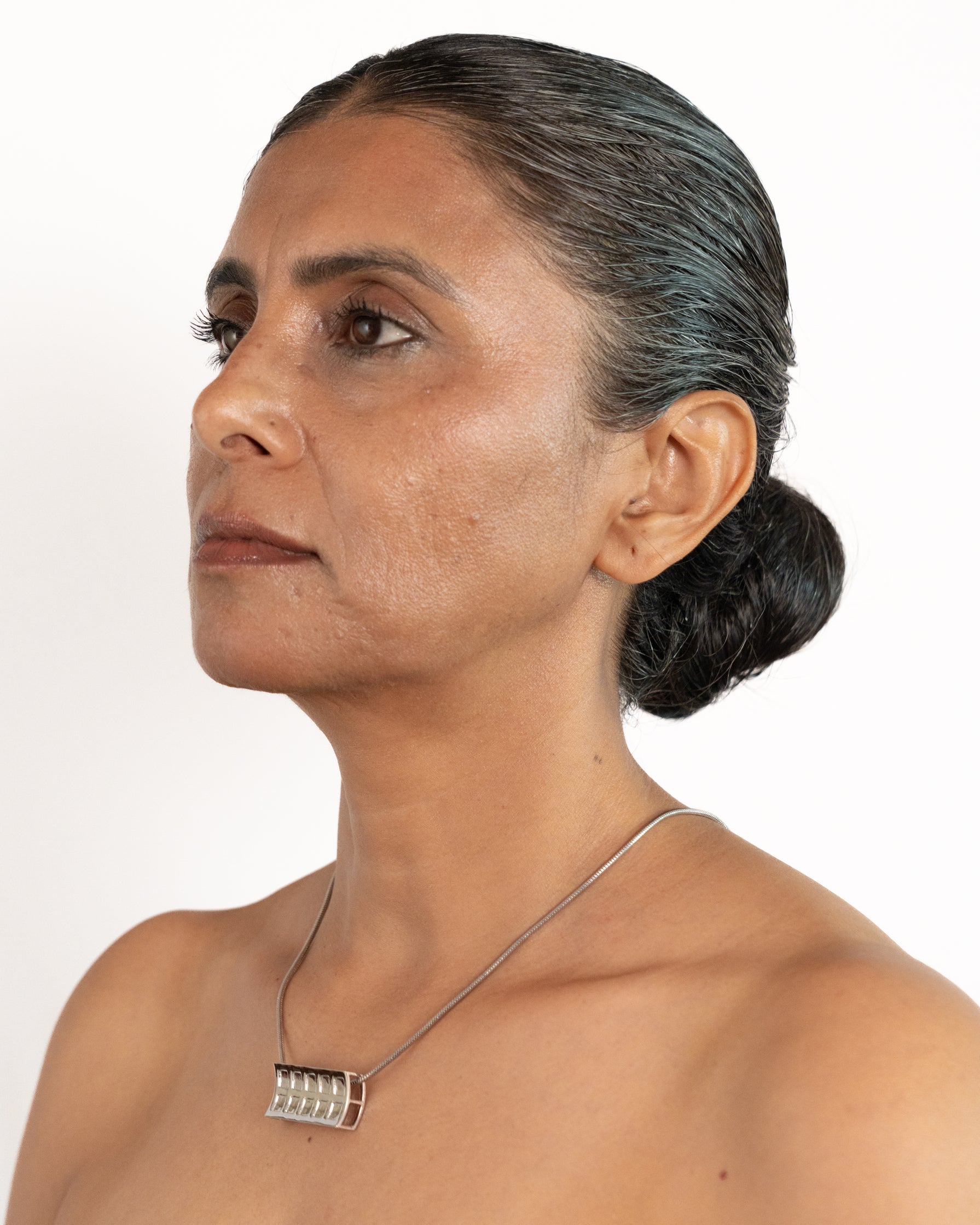 Kitthh Long Pendant