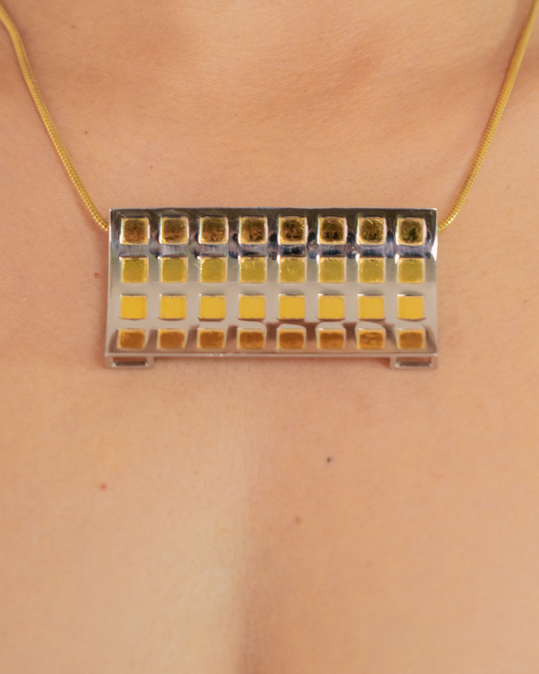 Kitthh Mega Pendant
