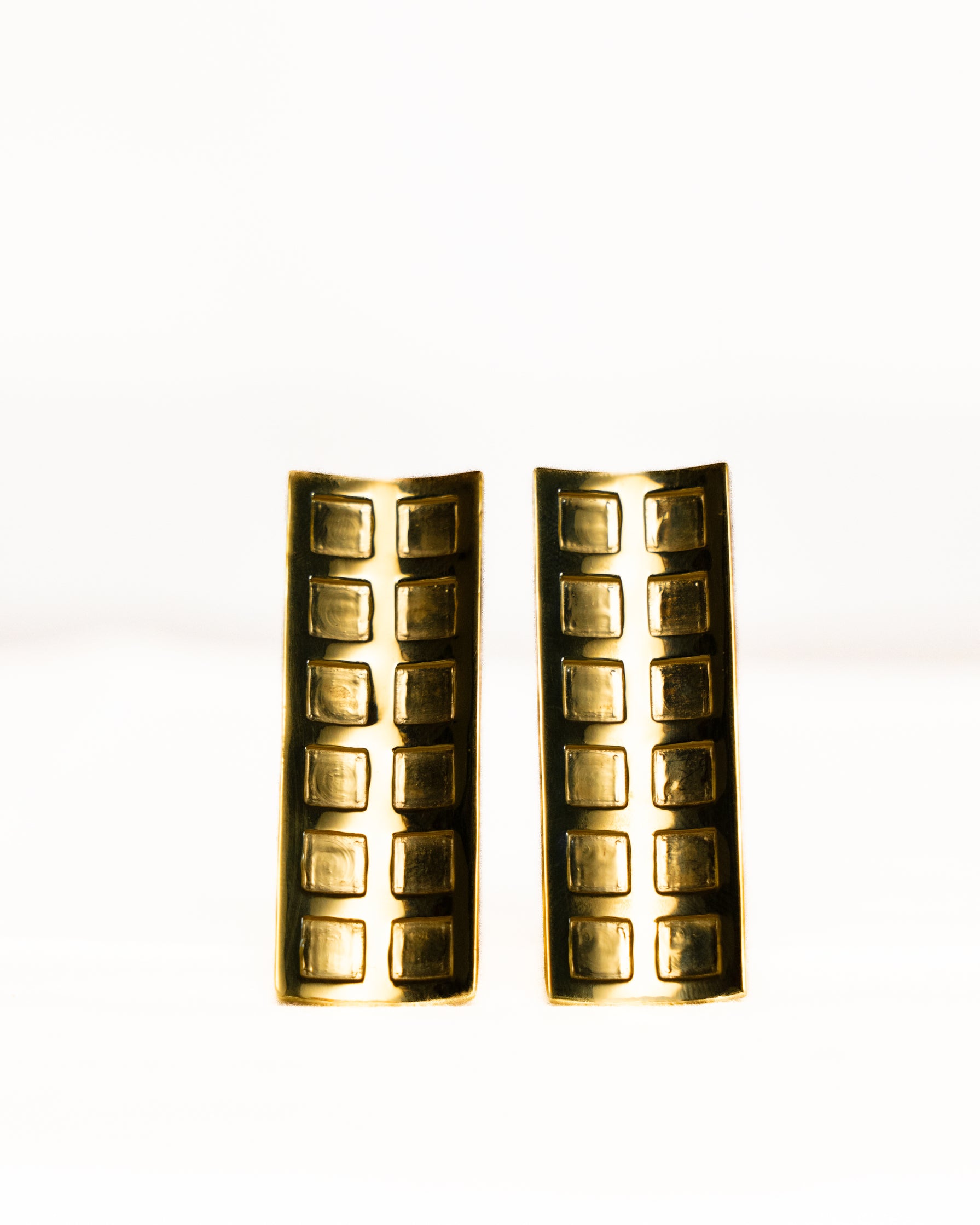 Kitthh Long Studs