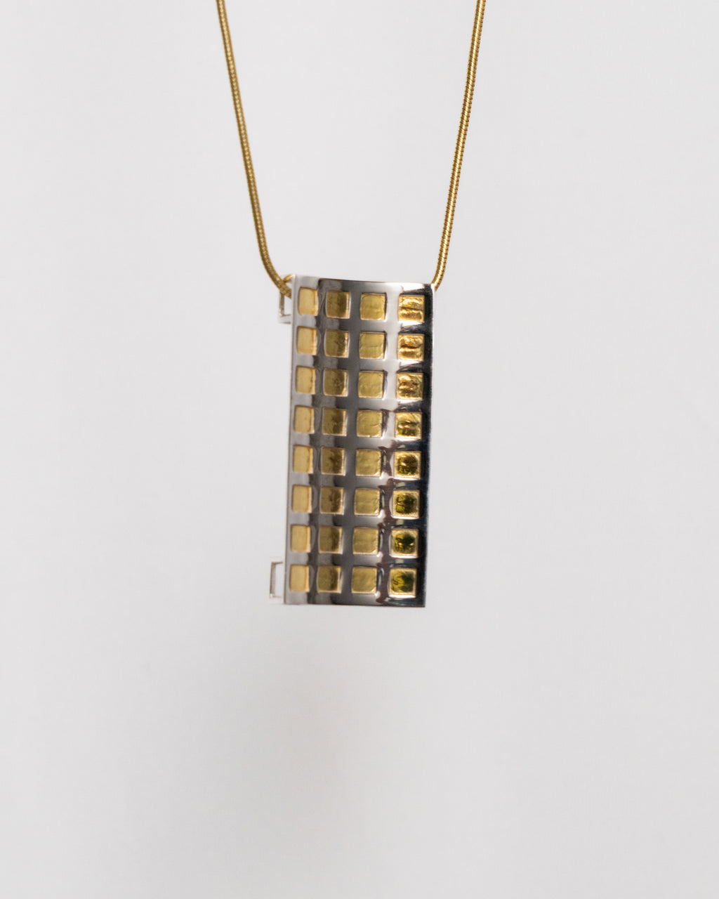 Kitthh Mega Pendant