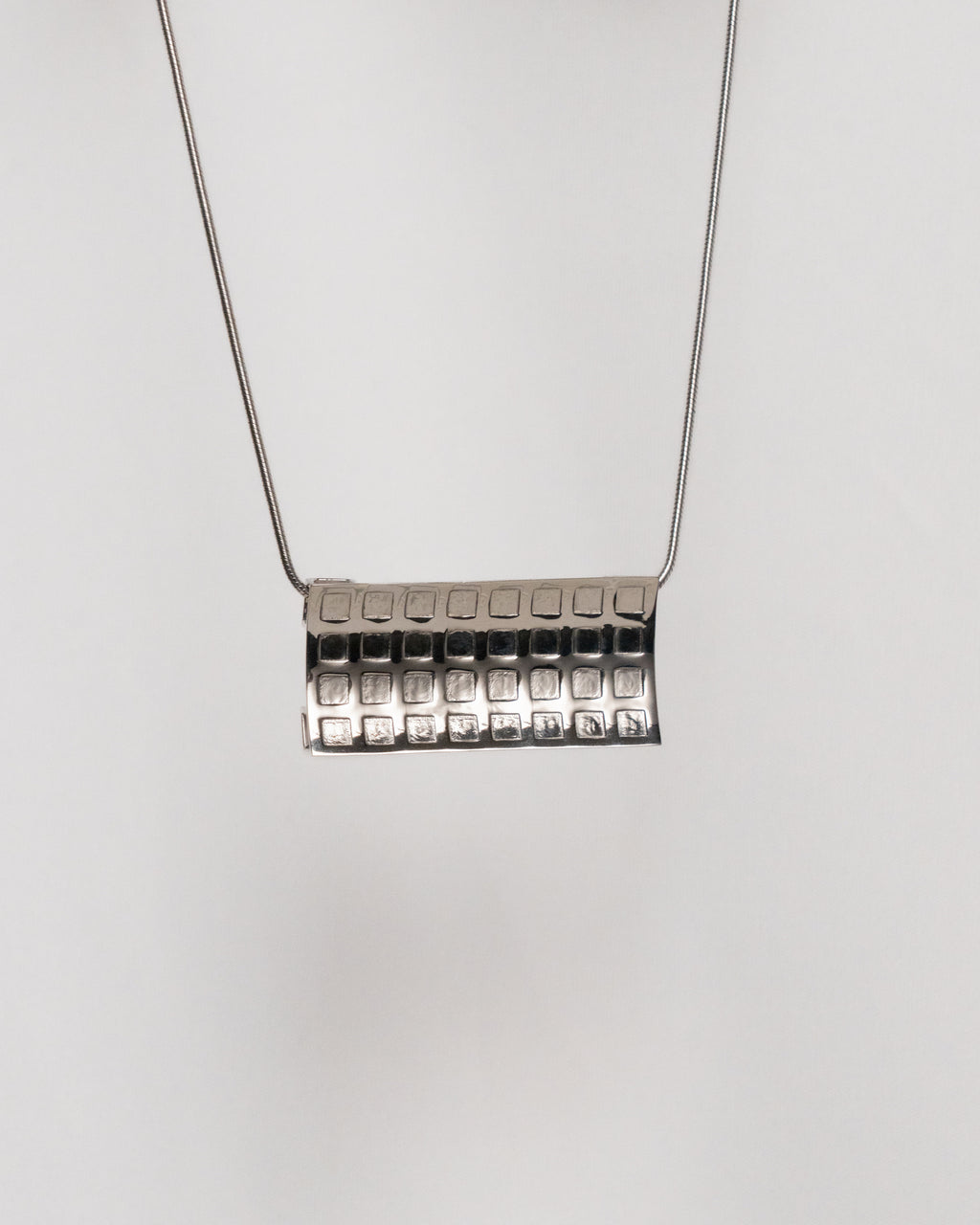 Kitthh Mega Pendant
