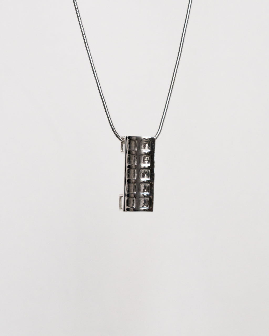 Kitthh Long Pendant