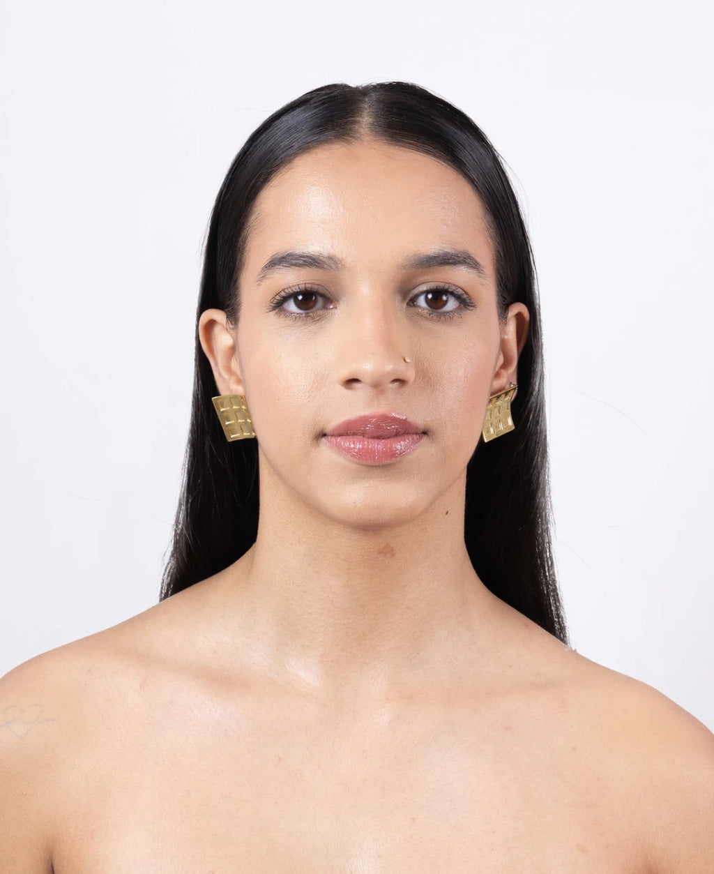 Kitthh Wide Studs