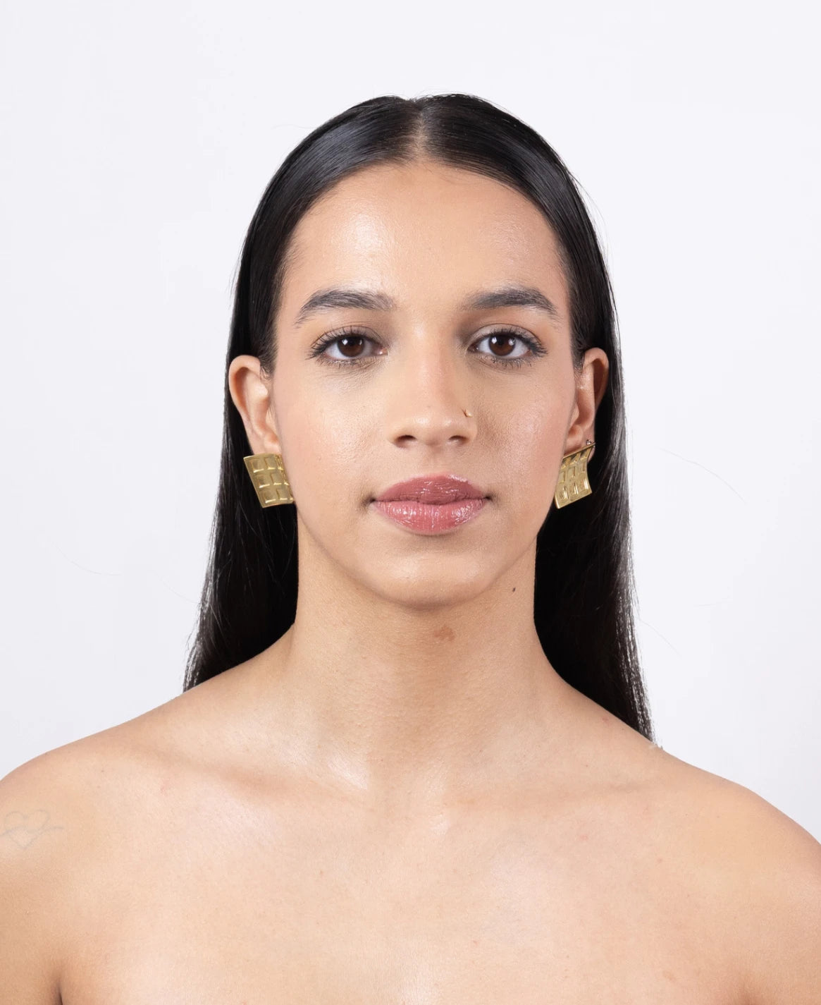 Kitthh Wide Studs